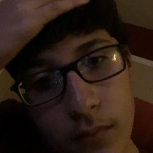 Meet your Posher, Julian